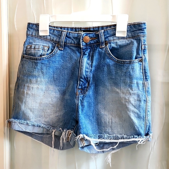 BDG Urban Outfitters High Rise Distressed Denim Shorts - Picture 1 of 4